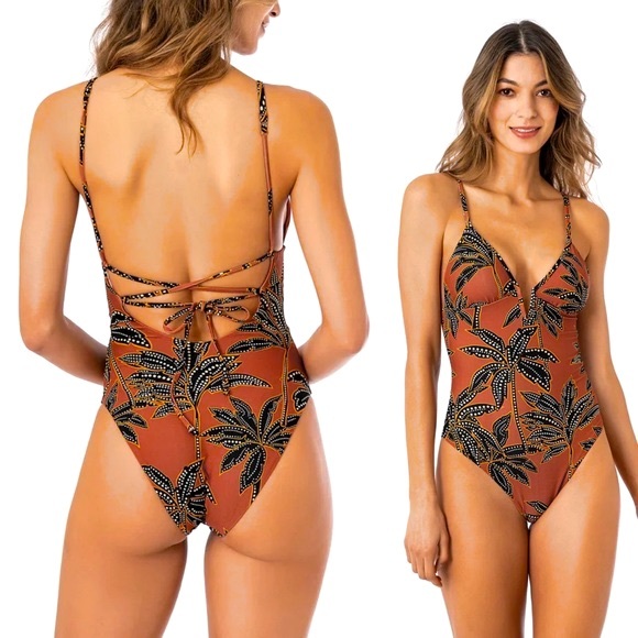 MAAJI - Tropical Parady V Wire One Piece Swimsuit - Picture 8 of 17